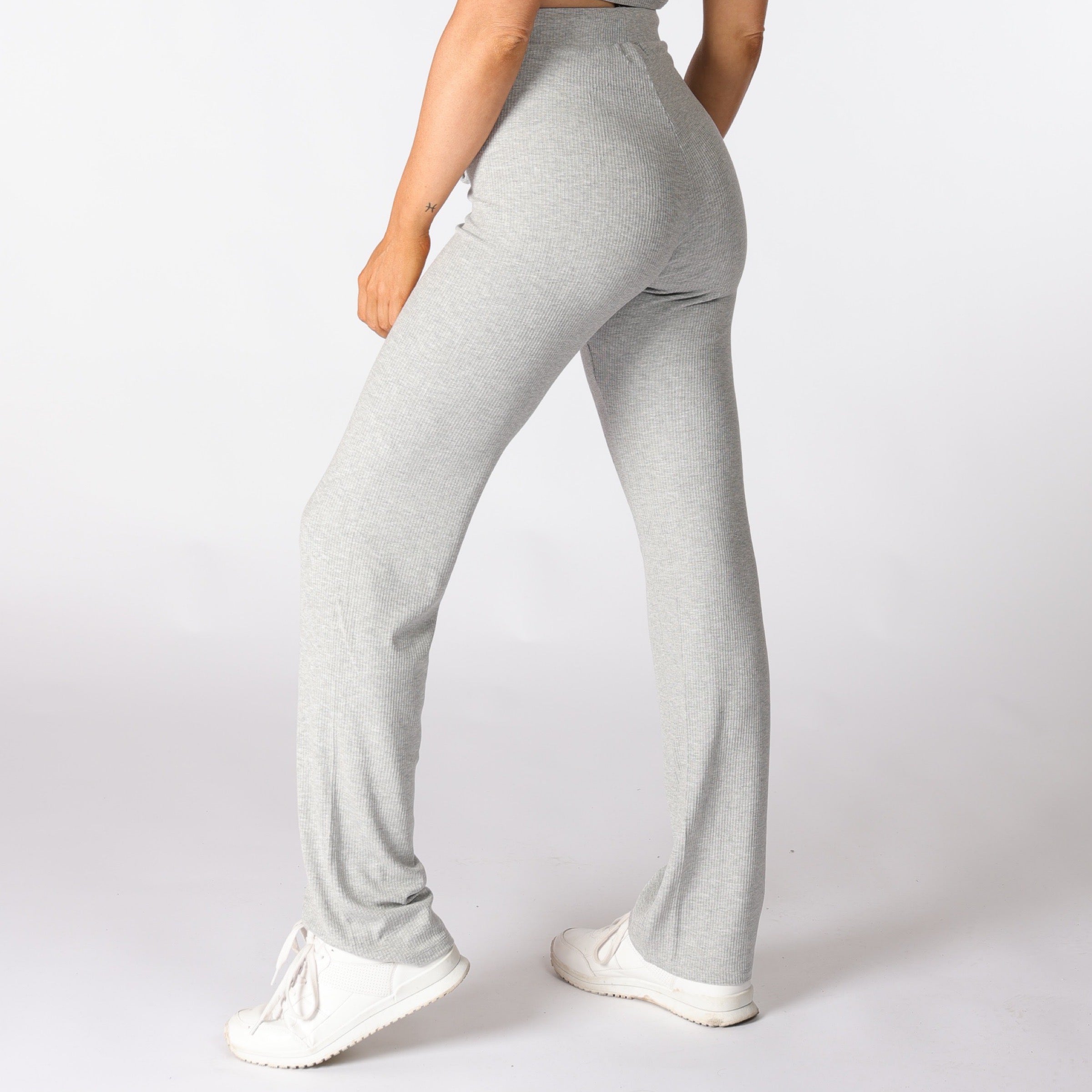 SERENITY RIBBED SET - GREY